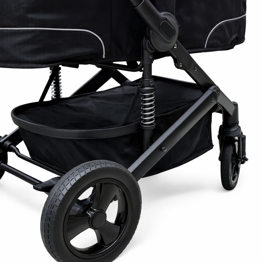 Détail poussette combinée BELECOO duo 2 en 1 roues et structure robuste
